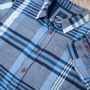 prAna Organic Cotton Flannel Shirt Blue Plaid Long Sleeve Button Up Men's‎ M